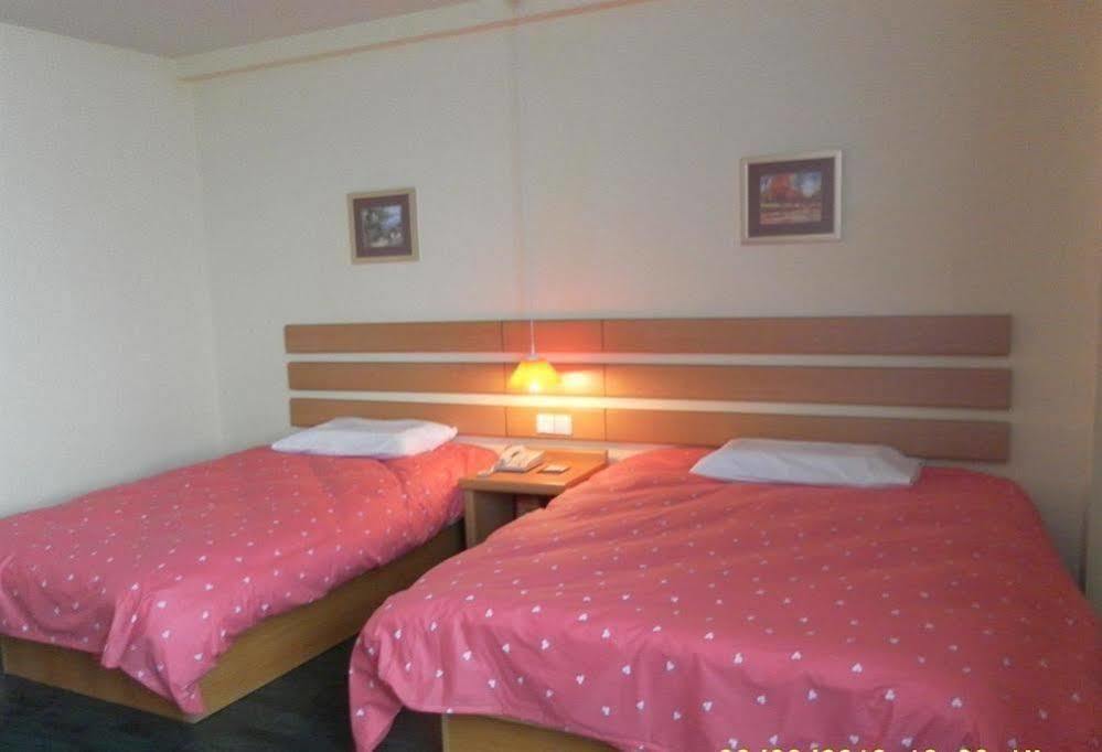 Home Inn Yantai Haiyang Bus Station Shengchancun Zewnętrze zdjęcie